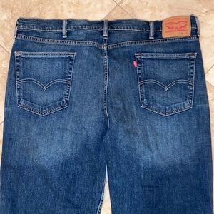 Men’s Levi’s 514 jeans